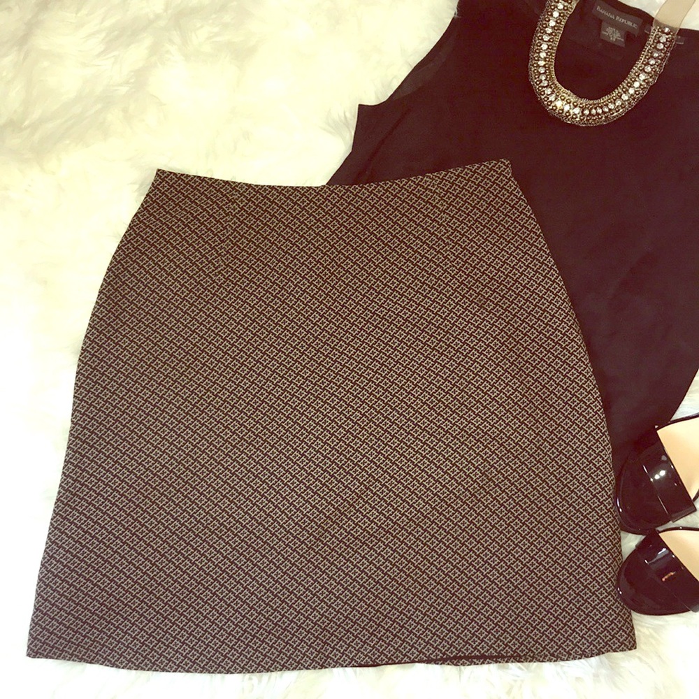 BANANA REPUBLIC skirt